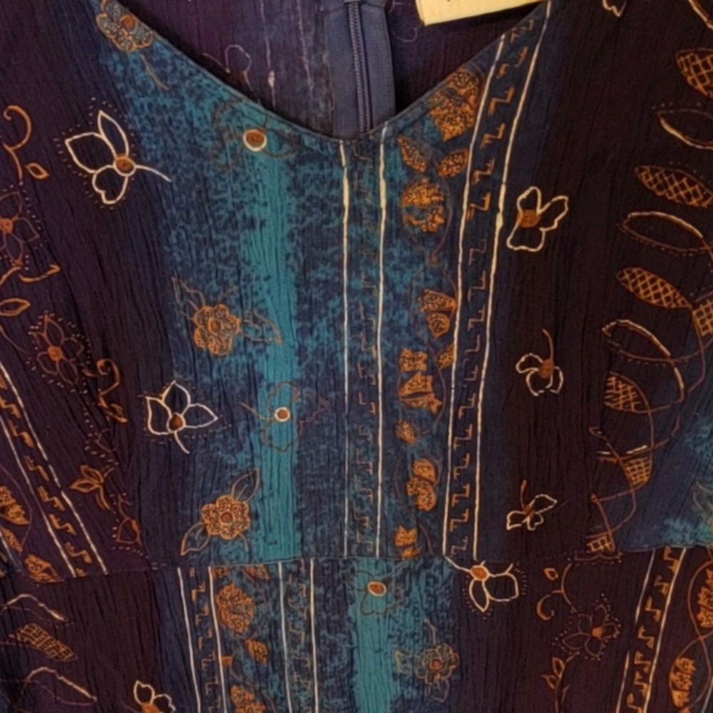 Dress/Coverup - Picture 4 of 5